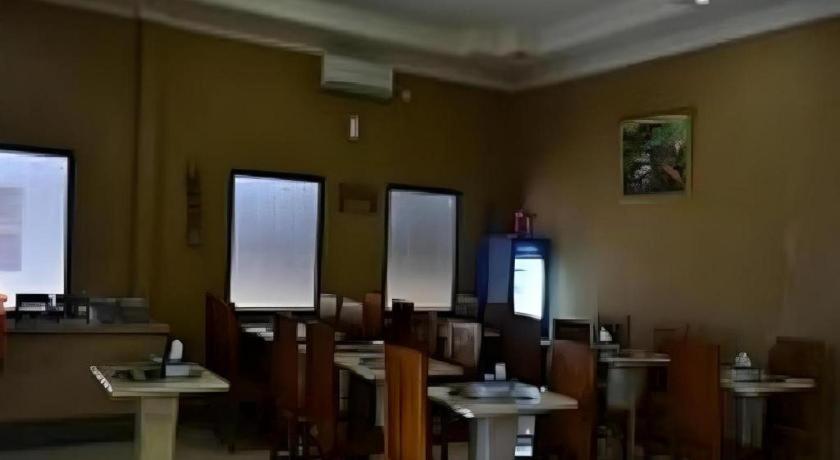 Hotel Khalista Purwakarta Exterior photo